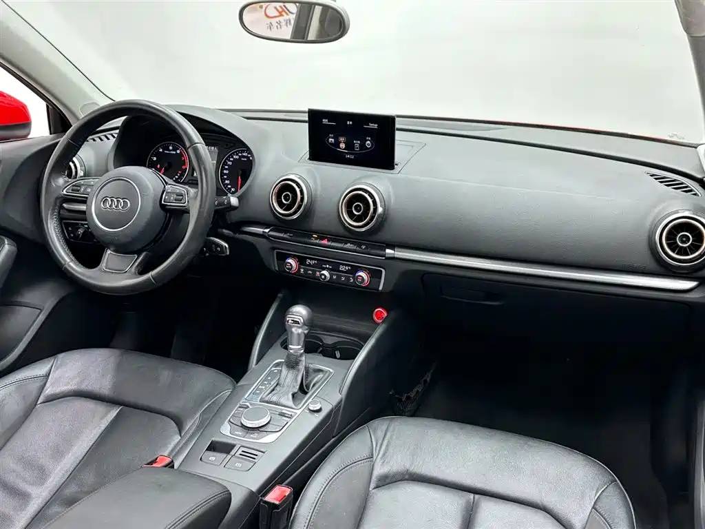 Audi A3 2015 Limousine 35 TFSI Millionth Anniversary Comfort Enjoyment Type фото 13