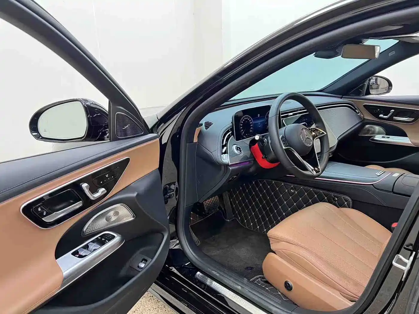 MERCEDES-BENZ E-CLASS (IMPORTED)