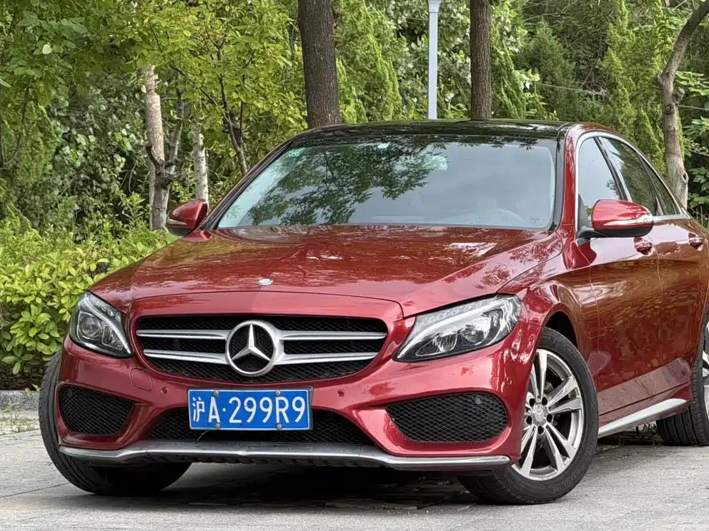 Фото 1 - Mercedes-Benz C-Class