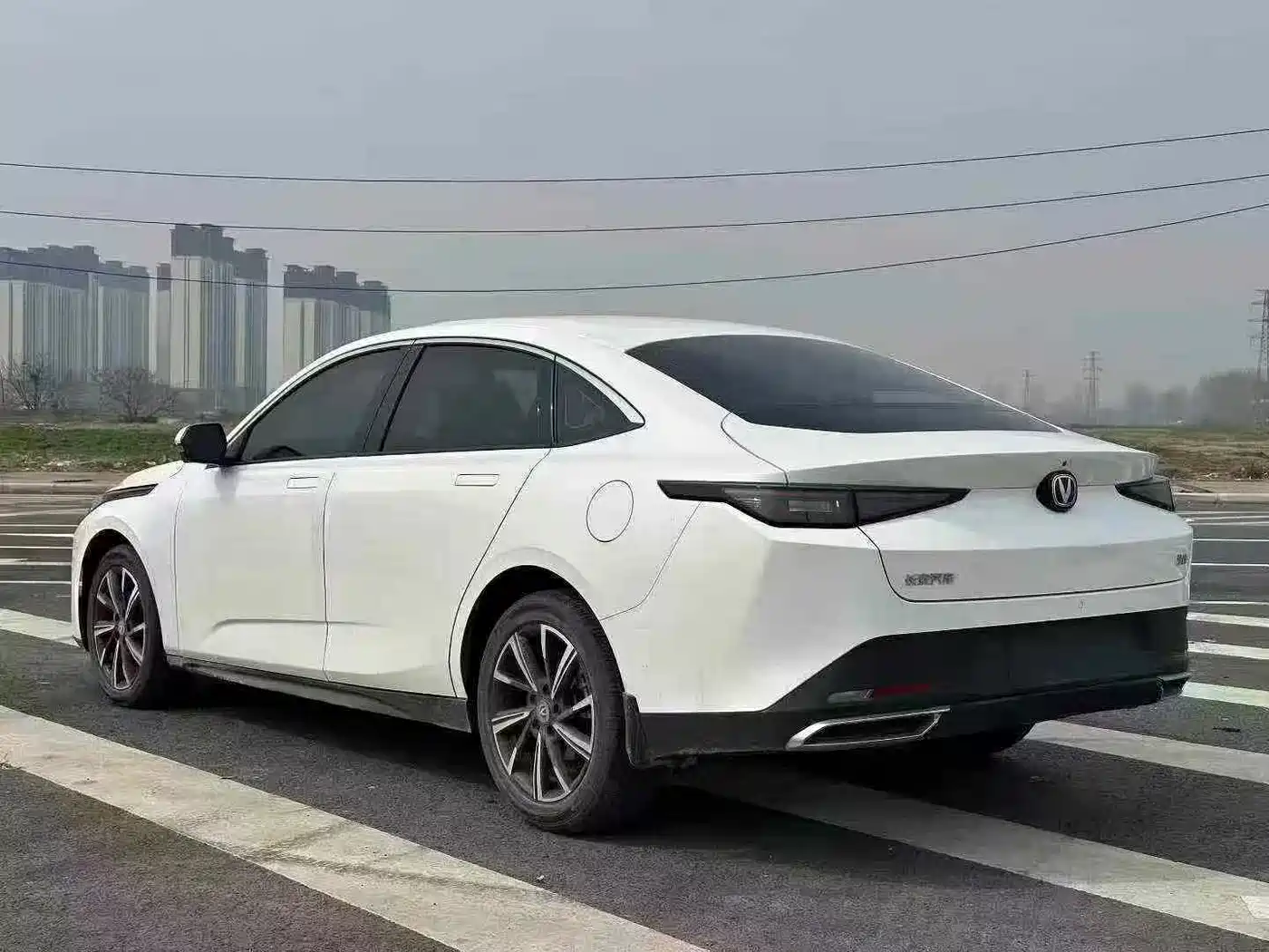 Photo 9 - Changan Eado