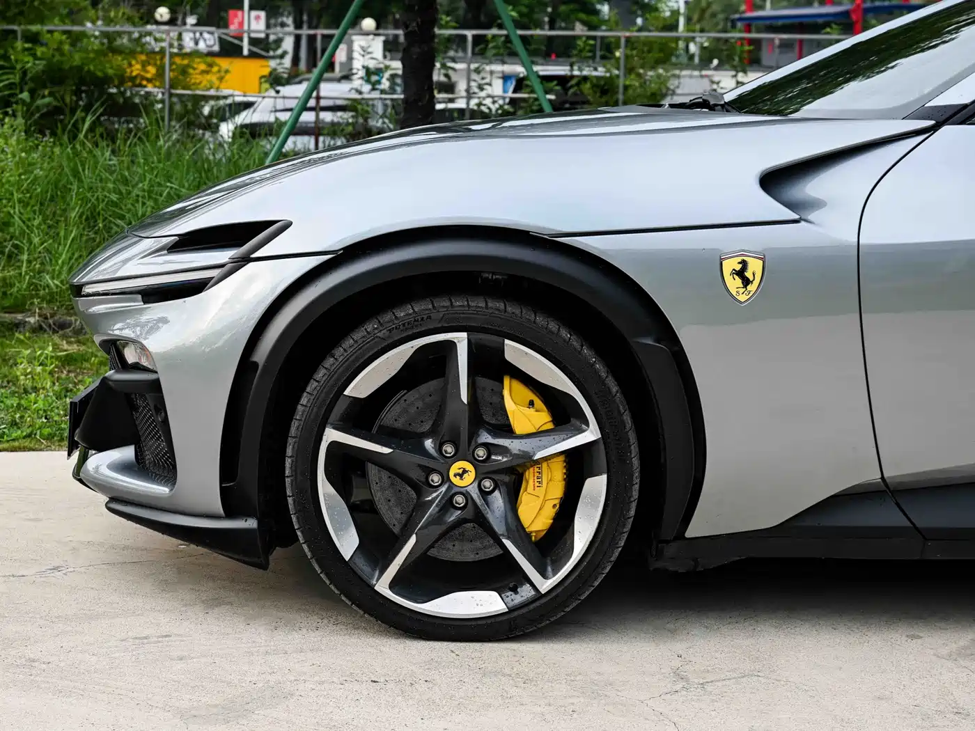Ferrari Purosangue 2025 2023 6.5L V12