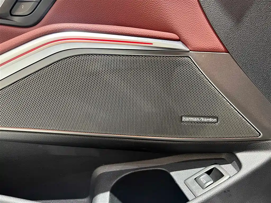 BMW 3 Series 2024 325Li M Sport Shadowline Package фото 19
