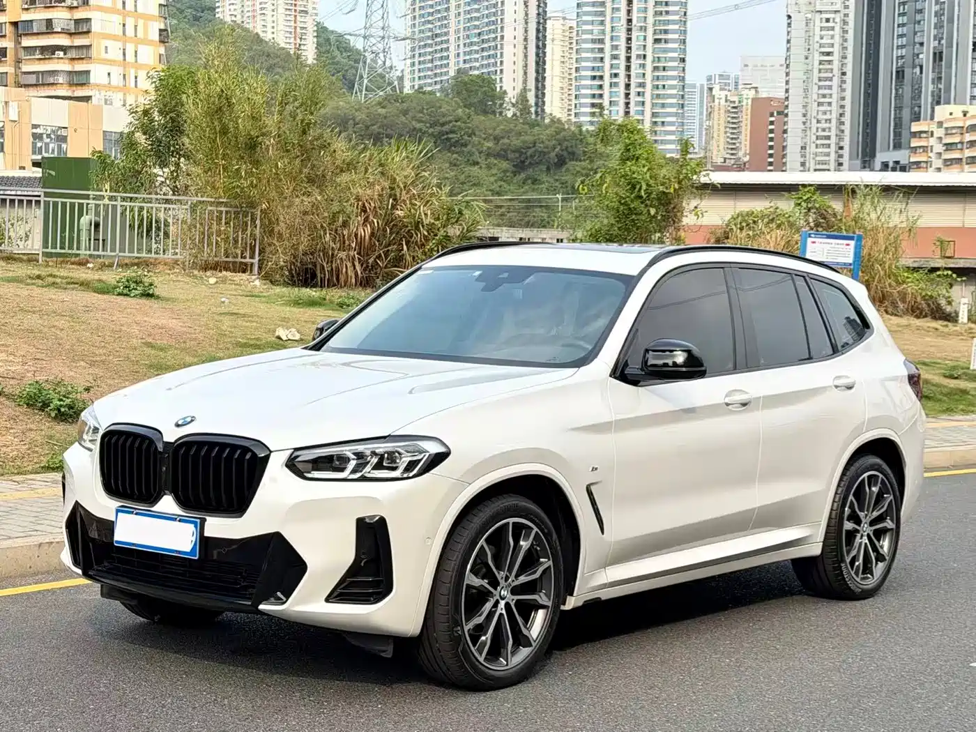 BMW X3 2023 xDrive30i Leading M Night Package