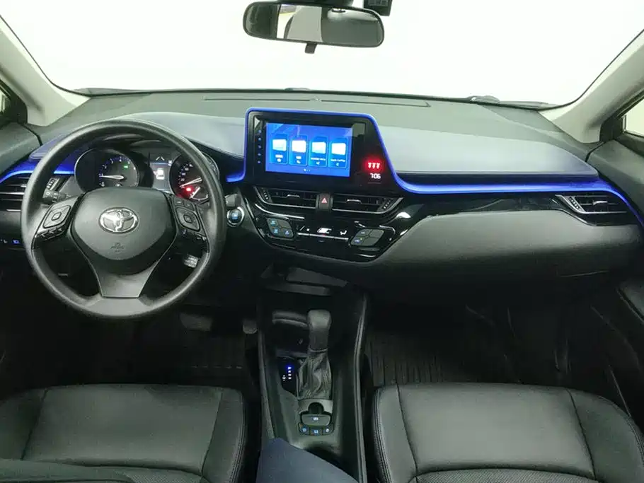 Toyota C-HR 2022 2.0L Leading Edition фото 12