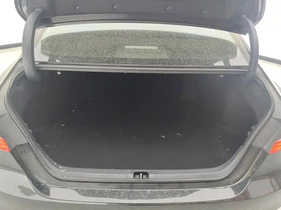 Toyota Camry 2018 2.5G Luxury Edition фото 4