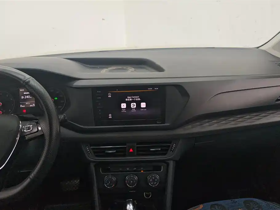 Volkswagen Tharu 2021 Model 280TSI 2WD Trend Edition фото 13