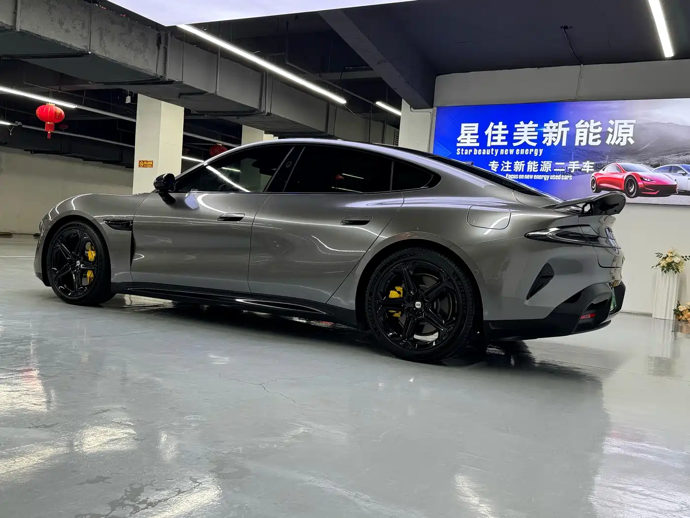 XIAOMI CAR XIAOMI SU7