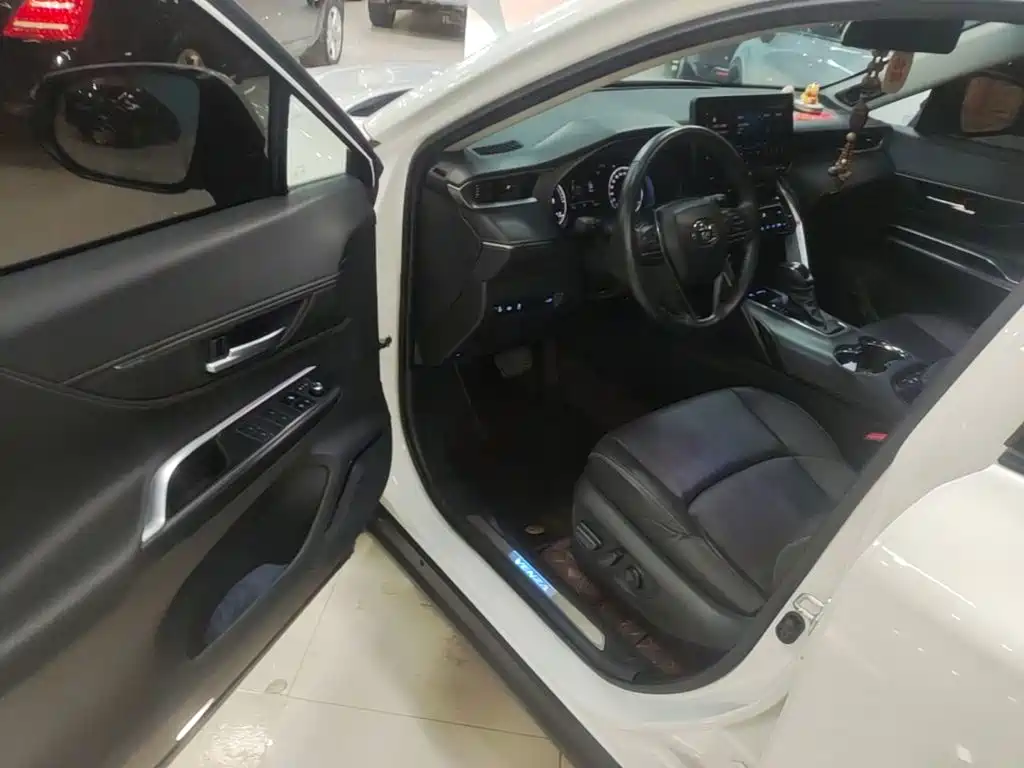 Toyota Venza 2022 2022 Dual Engine 2.5L CVT 2WD Premium