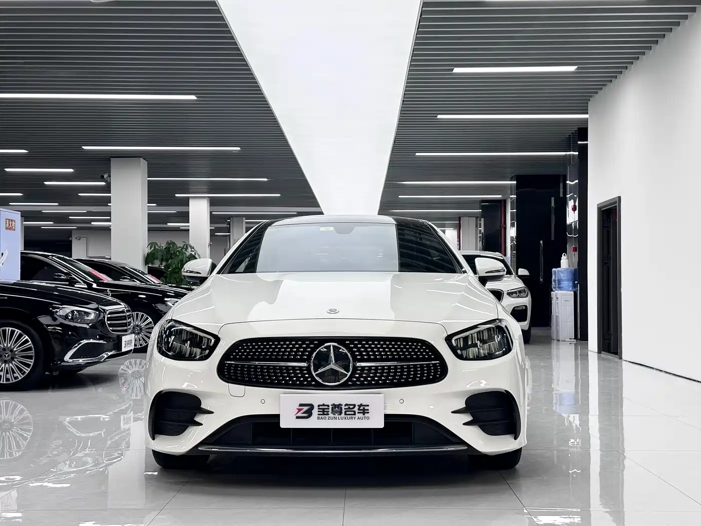 Mercedes-Benz E-Class (Import) 2021 Facelift E 260 Coupe фото 2