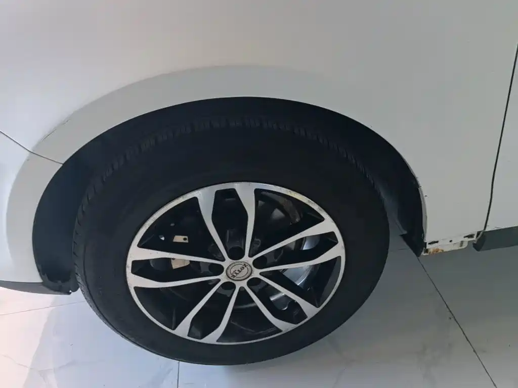 Zotye T600 2016 2016 2.0T DCT Premium