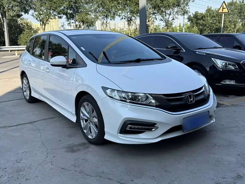 Honda Jade 2019 2017 1.8L Automatic Comfort Edition 5-seater