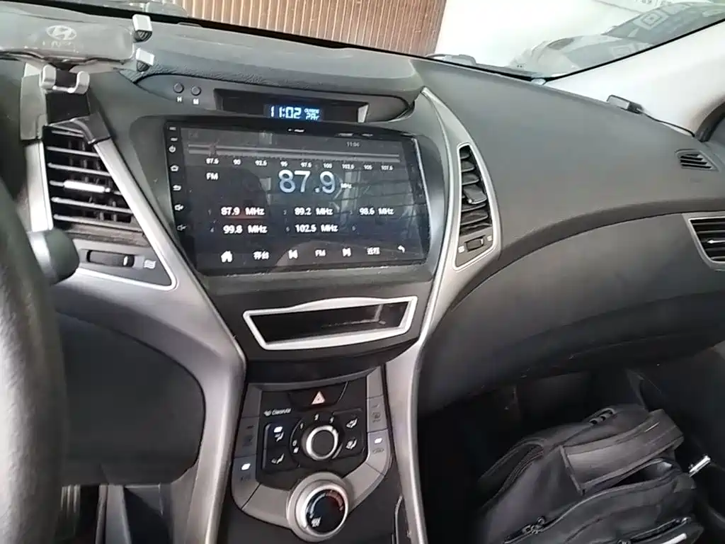 HYUNDAI LANGDONG