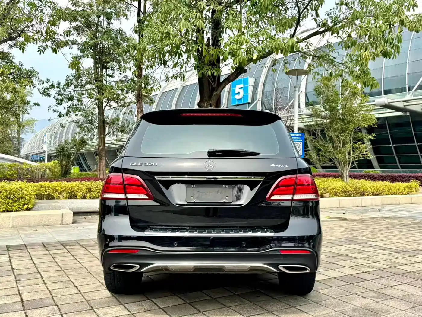 Mercedes-Benz GLE 2017 GLE 320 4MATIC Dynamic фото 9
