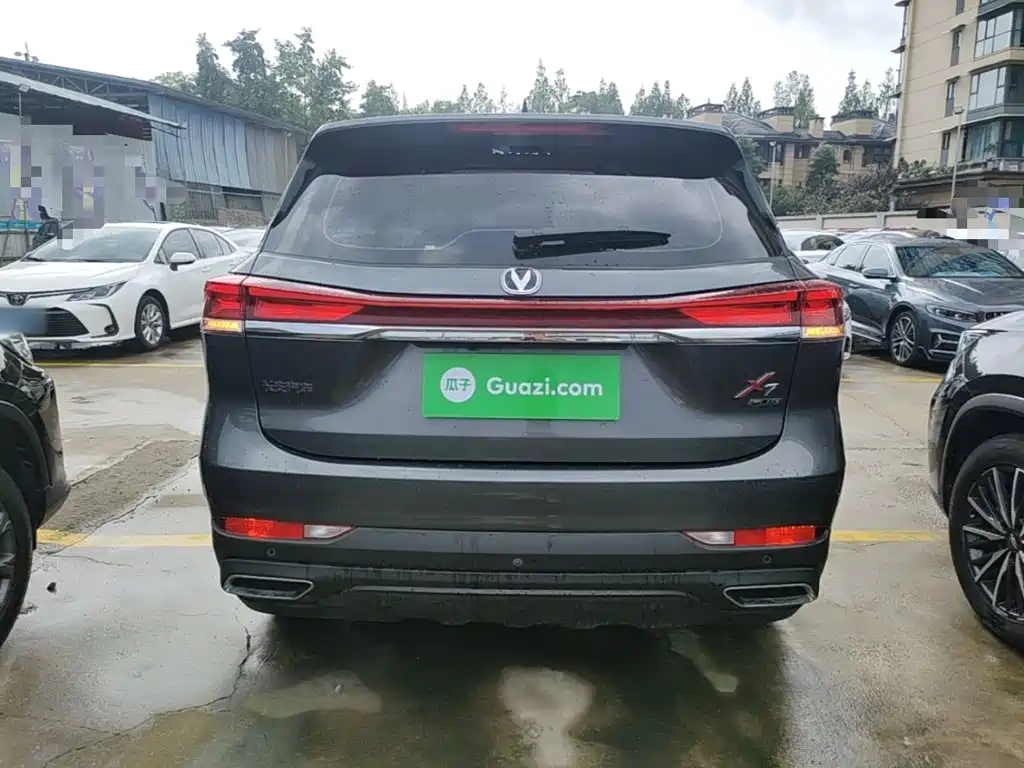 Changan X7 PLUS 2025 2024 1.5T Automatic Noble 7-Seater