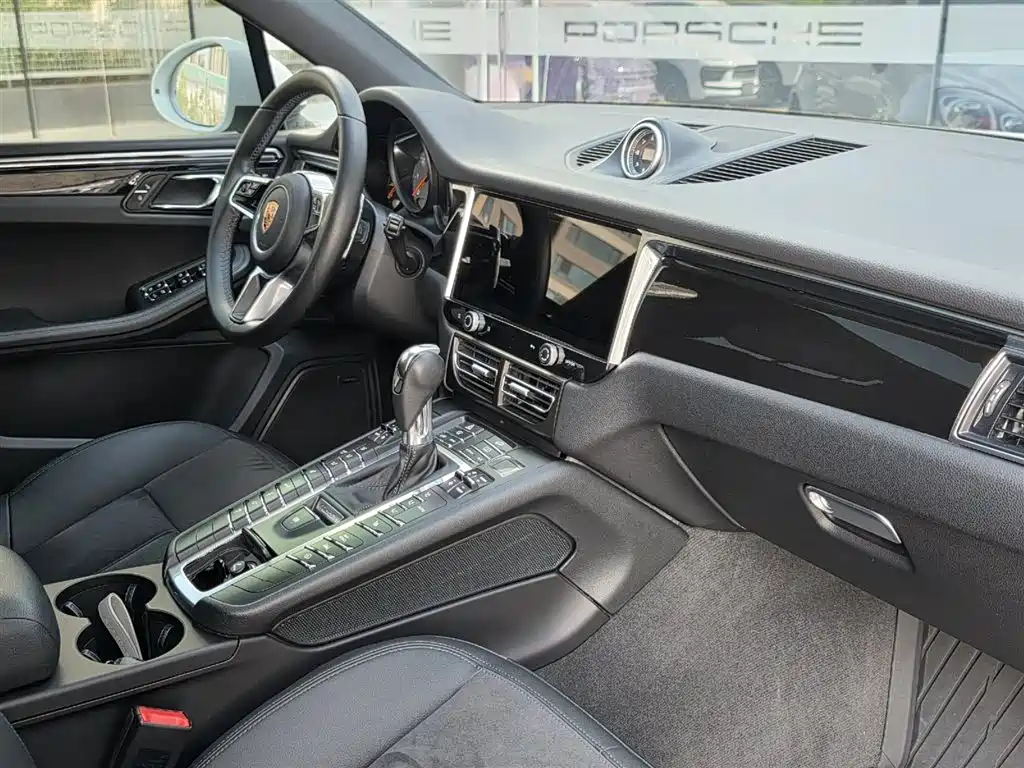Porsche Macan 2016 Macan S 3.0T фото 7