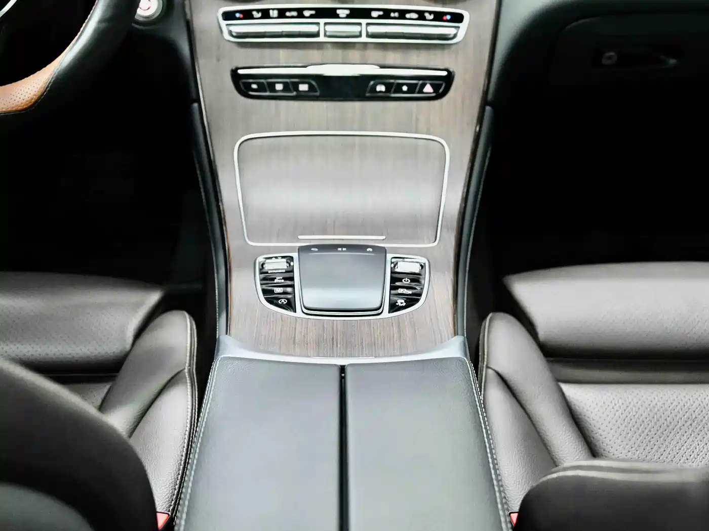 Mercedes-Benz GLC 2021 GLC 300 L 4MATIC Sporty фото 15