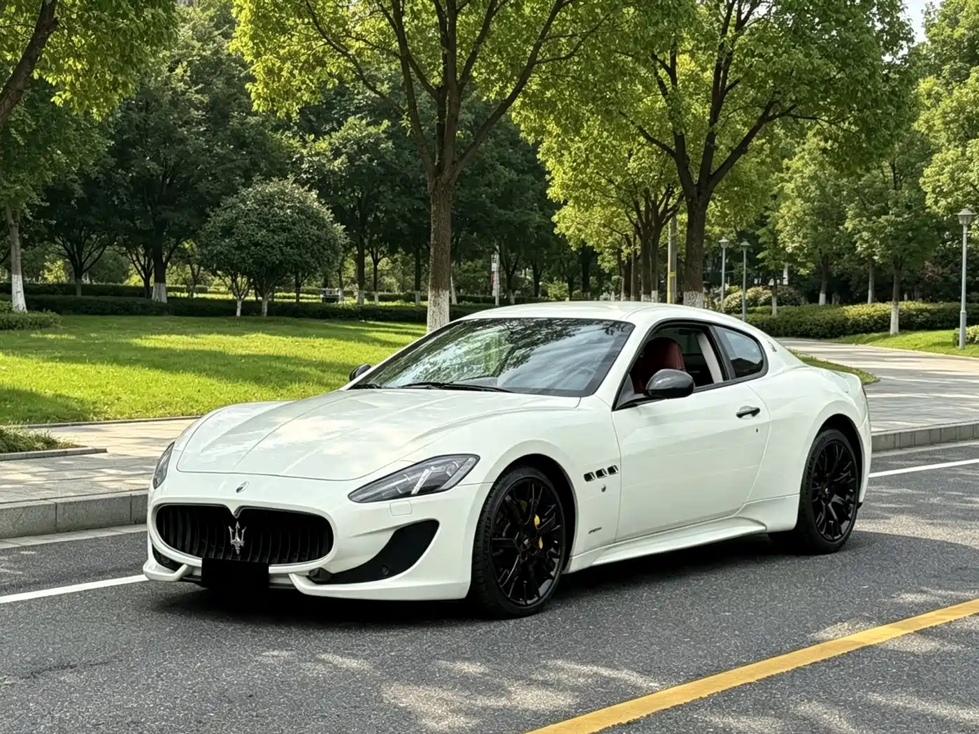 Maserati GranTurismo 2017 2013 4.7L Sport Automatic