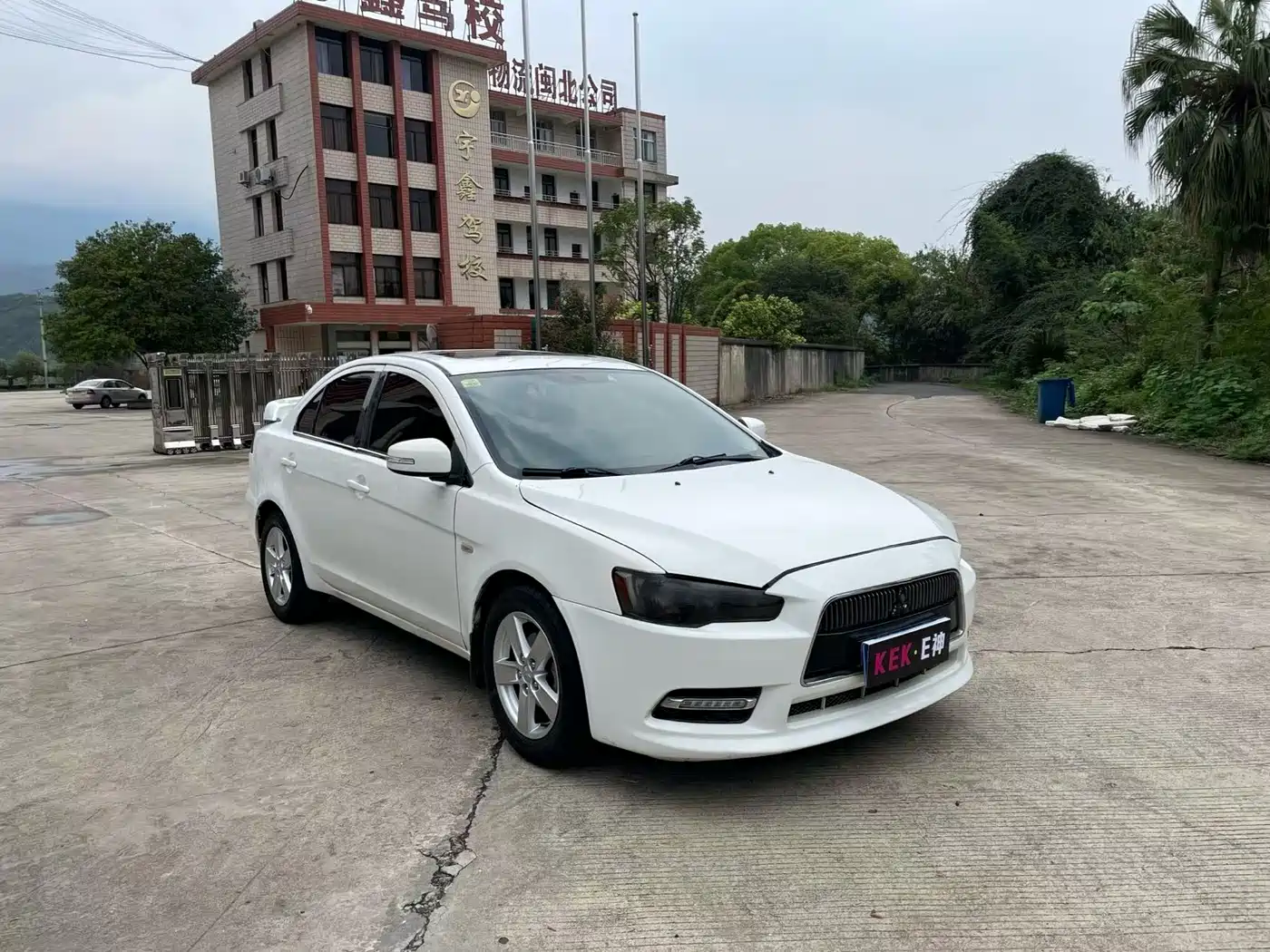 Mitsubishi Lancer EX 2013 Trend 1.6L Manual Luxury фото 3