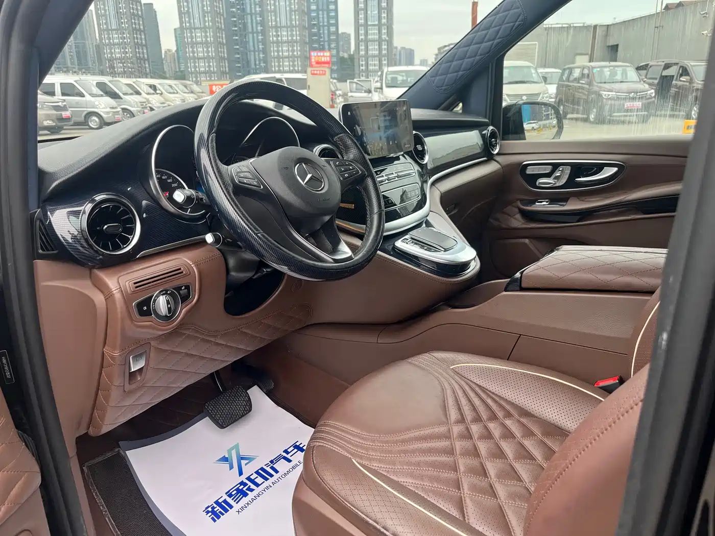 Mercedes-Benz V-Class 2021 V 260 Premium Edition фото 4