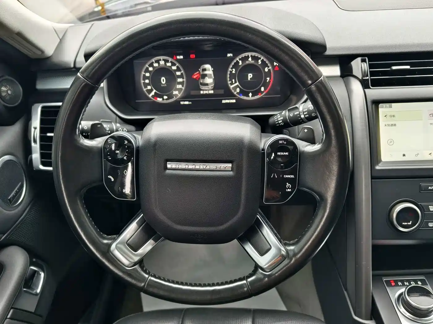 Фото 15 - Land Rover Discovery