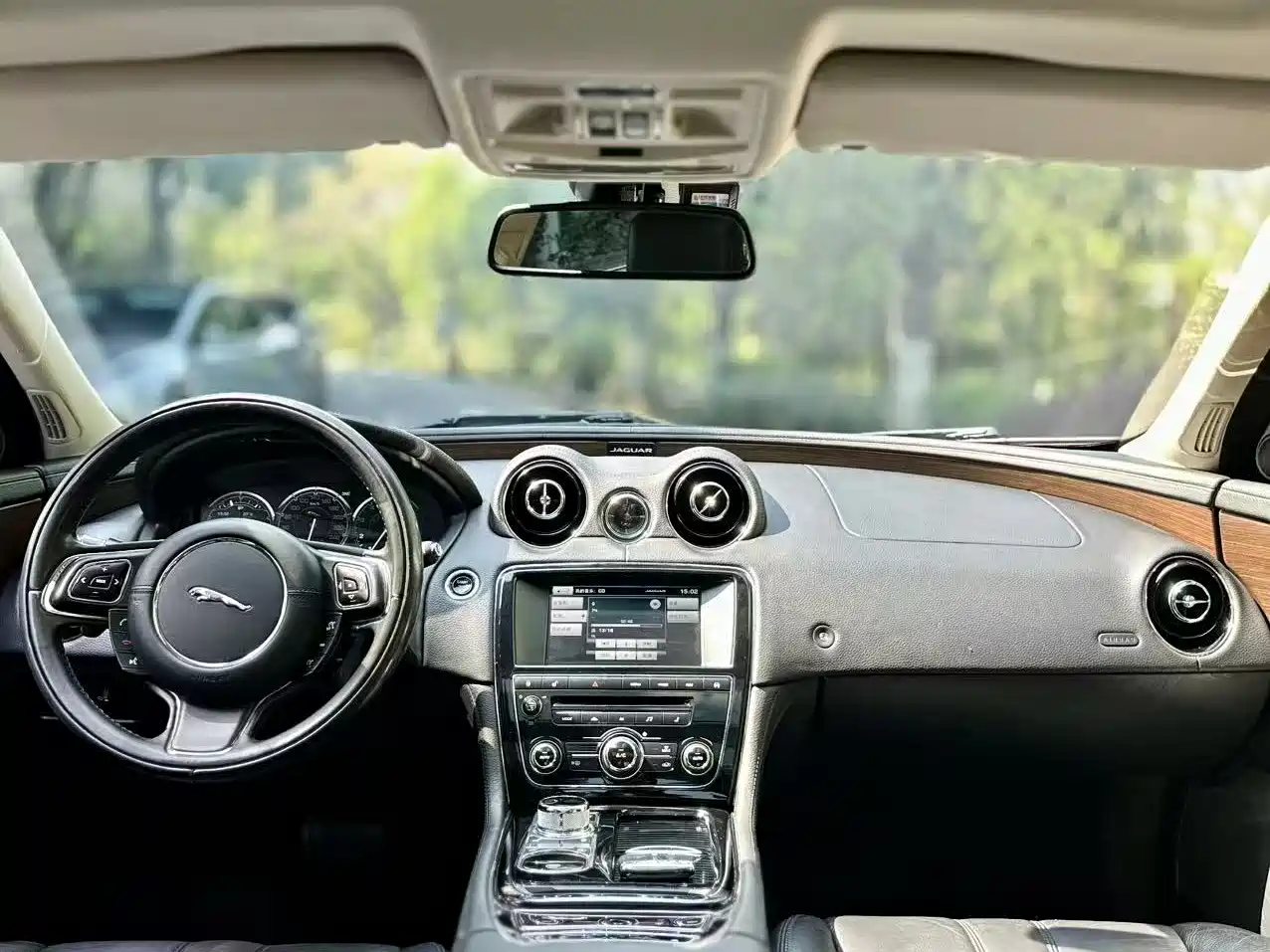 Jaguar XJ 2015 2014 XJL 2.0T 2WD Elegant Business Edition