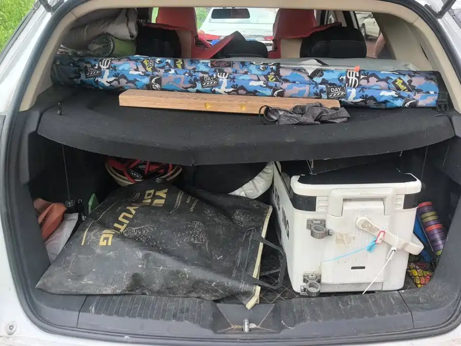 FAW Senya R9 2019 2018 Model 1.2T Manual Premium Smart Joy Edition