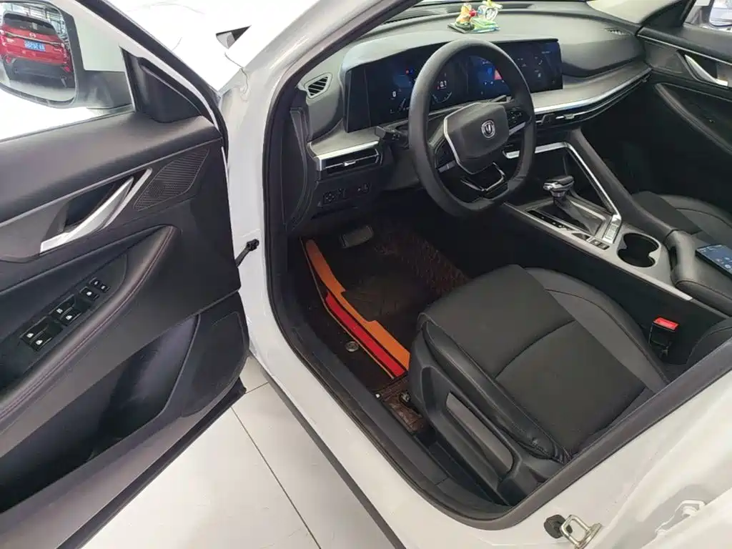 Changan CS35 PLUS 2024 2024 Blue Whale NE 1.4T DCT Super Luxury Edition