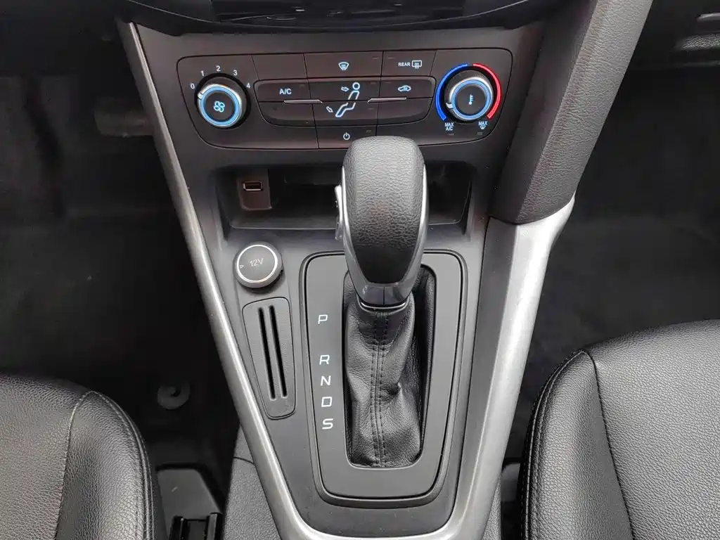 Photo 13 - Ford Focus