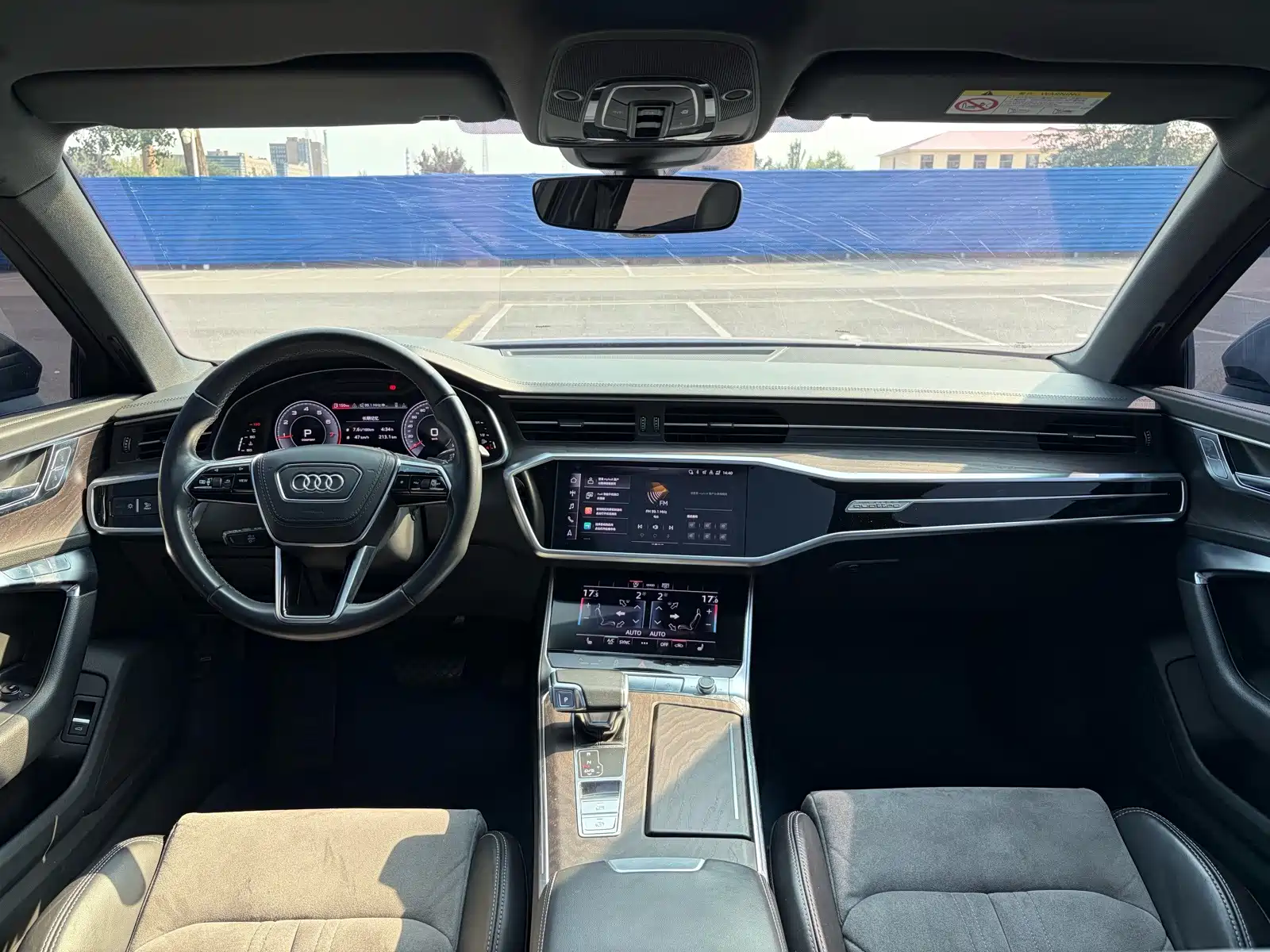 Фото 7 - Audi A6L