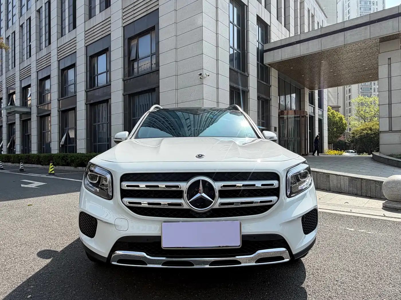 Mercedes-Benz GLB 2020 GLB 200 Dynamic фото 2