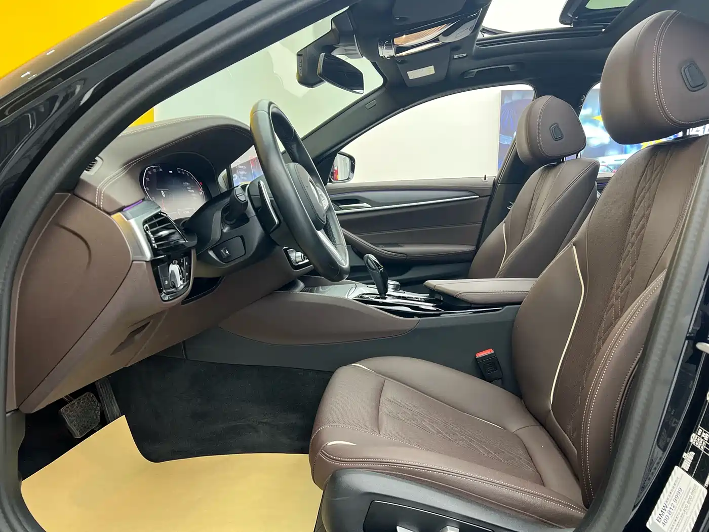 BMW 5 Series 2023 Facelift 530Li Leading M Sport Package фото 7