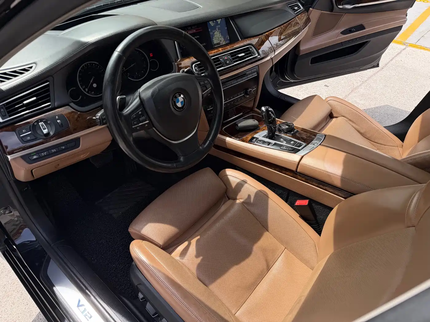 BMW 7 Series 2013 Model 760Li фото 5