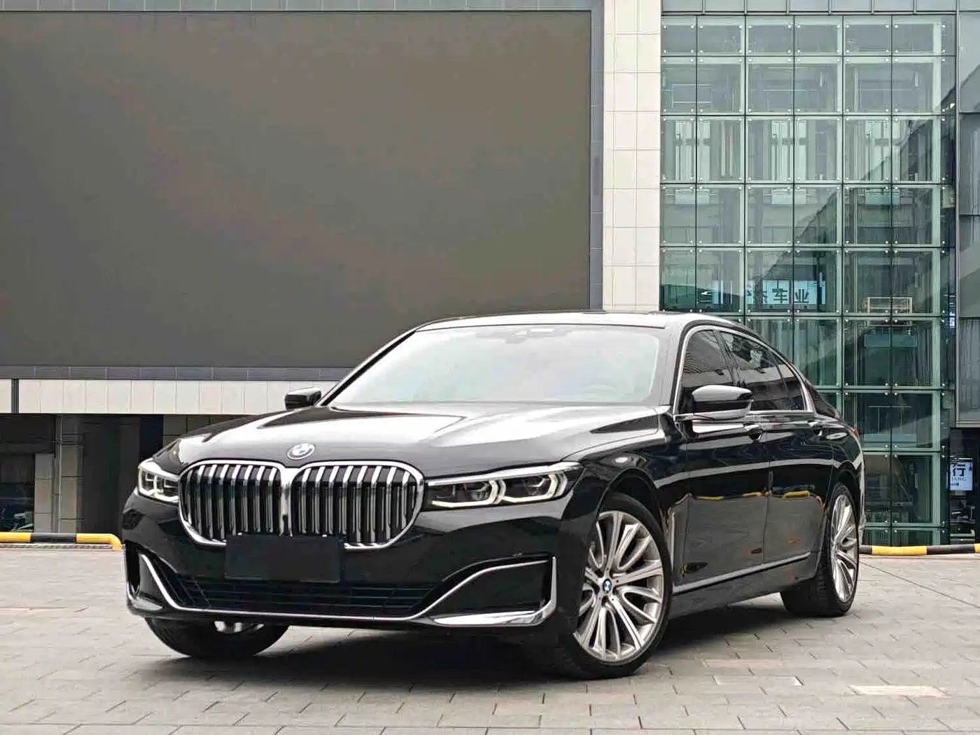 BMW 7 Series 2021 2021 Model 740Li Leading Luxury Package