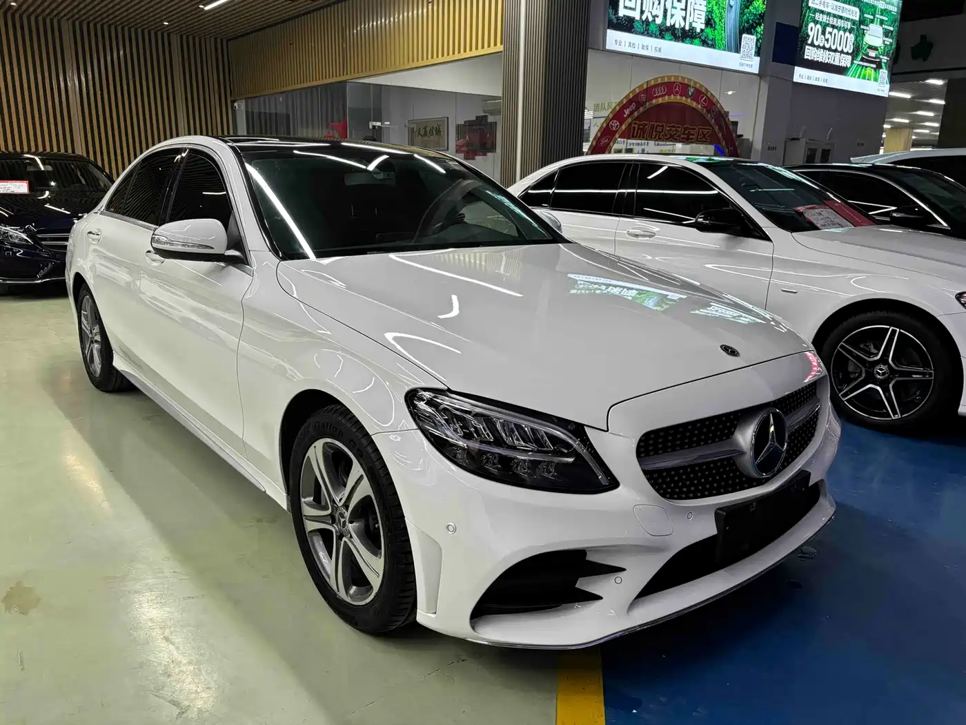 Mercedes-Benz C-Class 2019 C 260 L фото 3