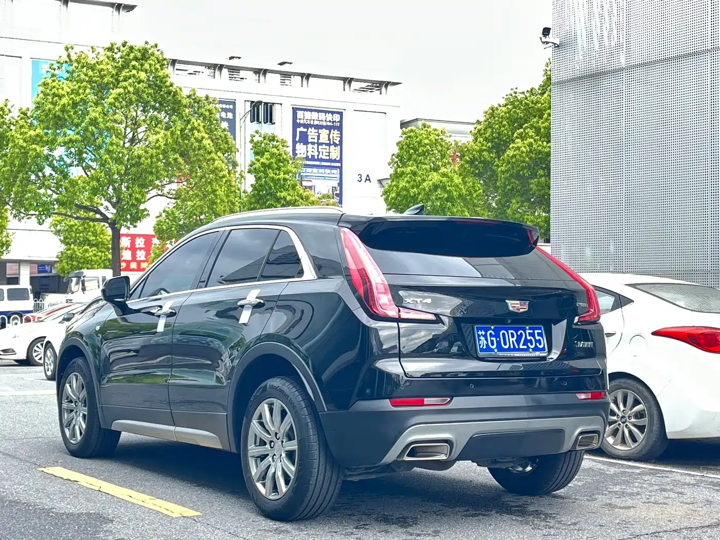 Cadillac XT4 2021 28T FWD Premium Edition фото 4