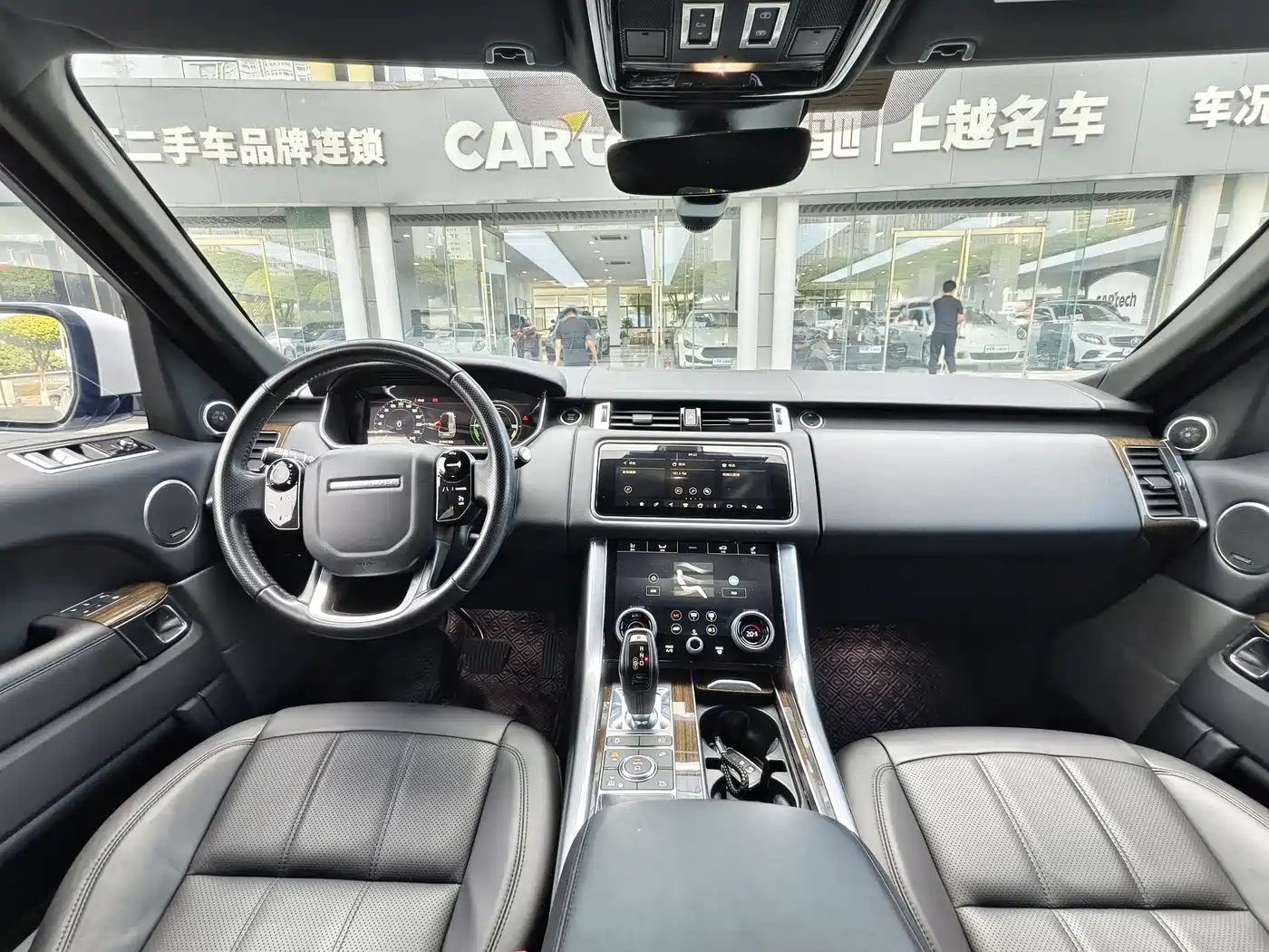 Land Rover Range Rover Sport PHEV 2019 2018 Model P400e