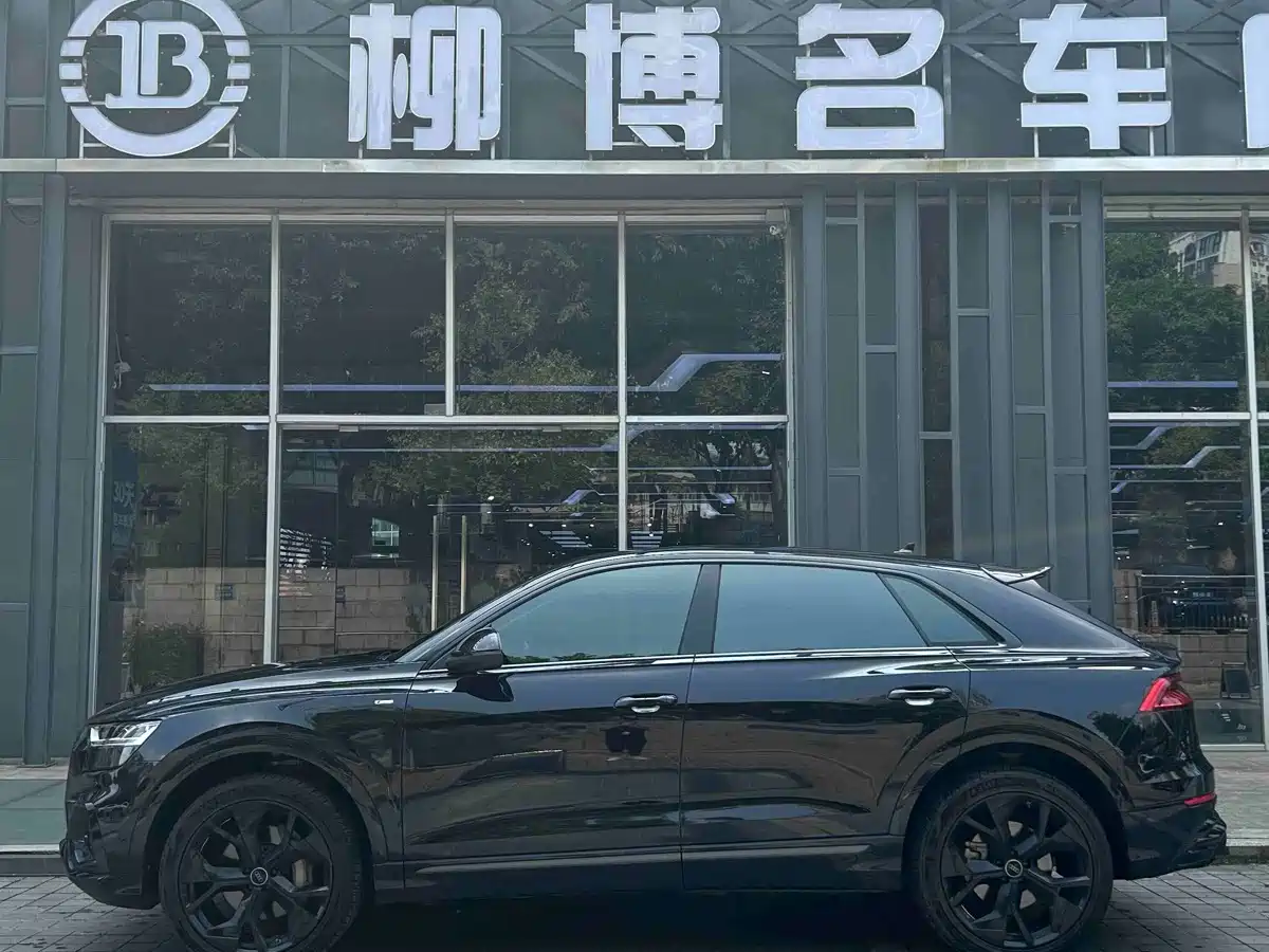 Audi Q8 2021 2021 Model 55 TFSI Luxury Dynamic