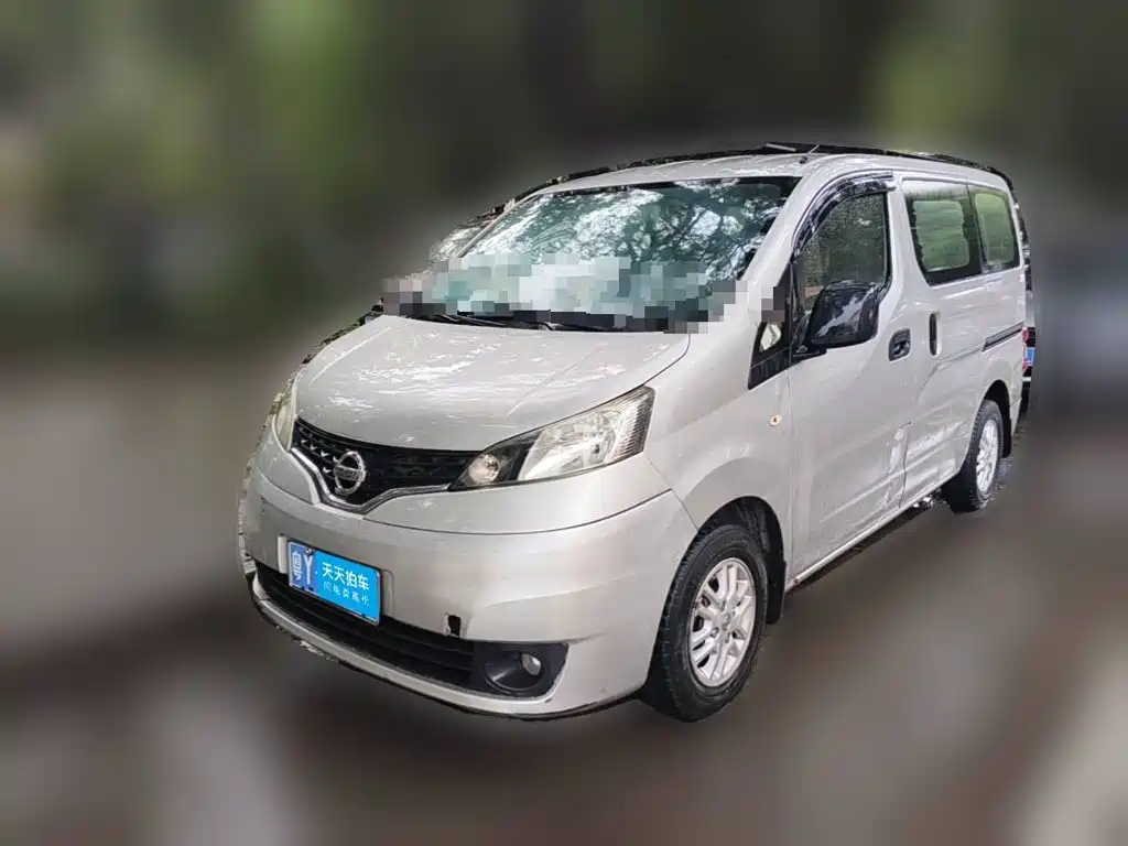 Nissan NV200 2011 2011 1.6L 232-seat Premium Elegance Model