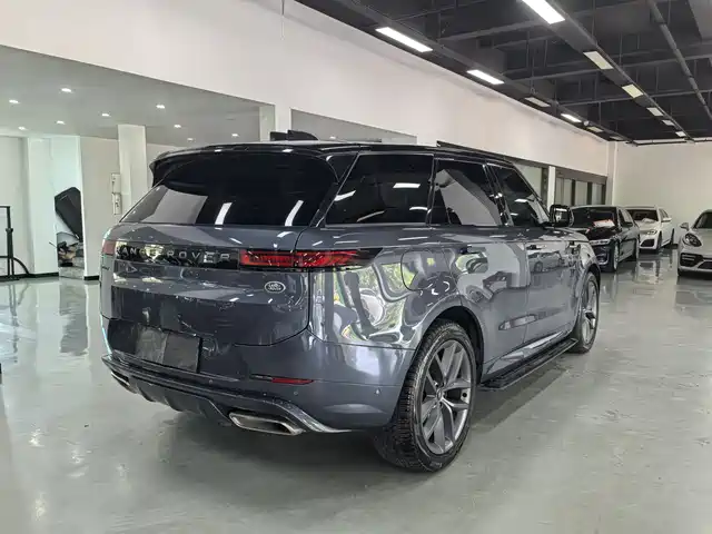Land Rover Range Rover Sport 2025 400PS Dynamic HSE — фото 5