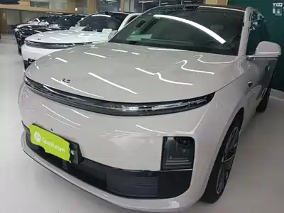 Li Auto L6
