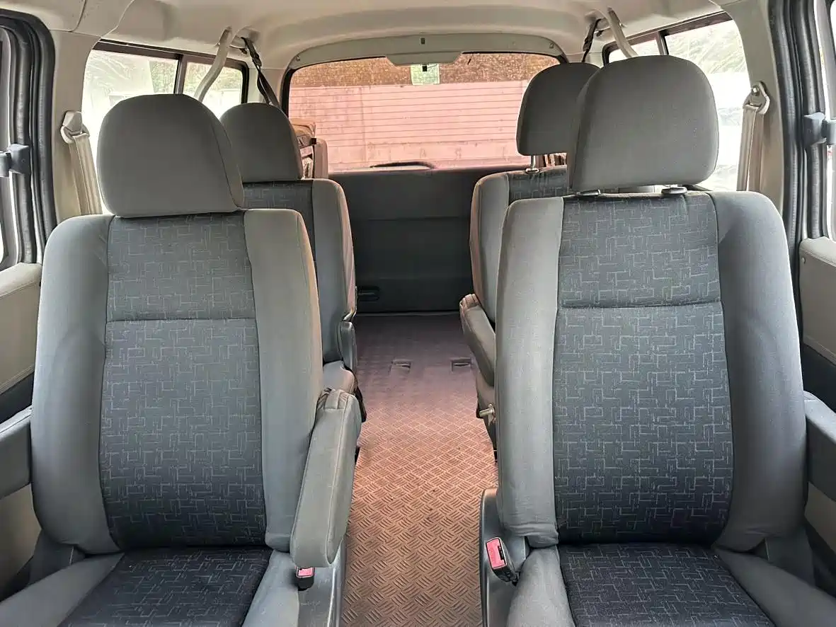 Jinbei Grace 2015 2015 2.0L Classic Edition Luxury Model Long Wheelbase 9-Seater