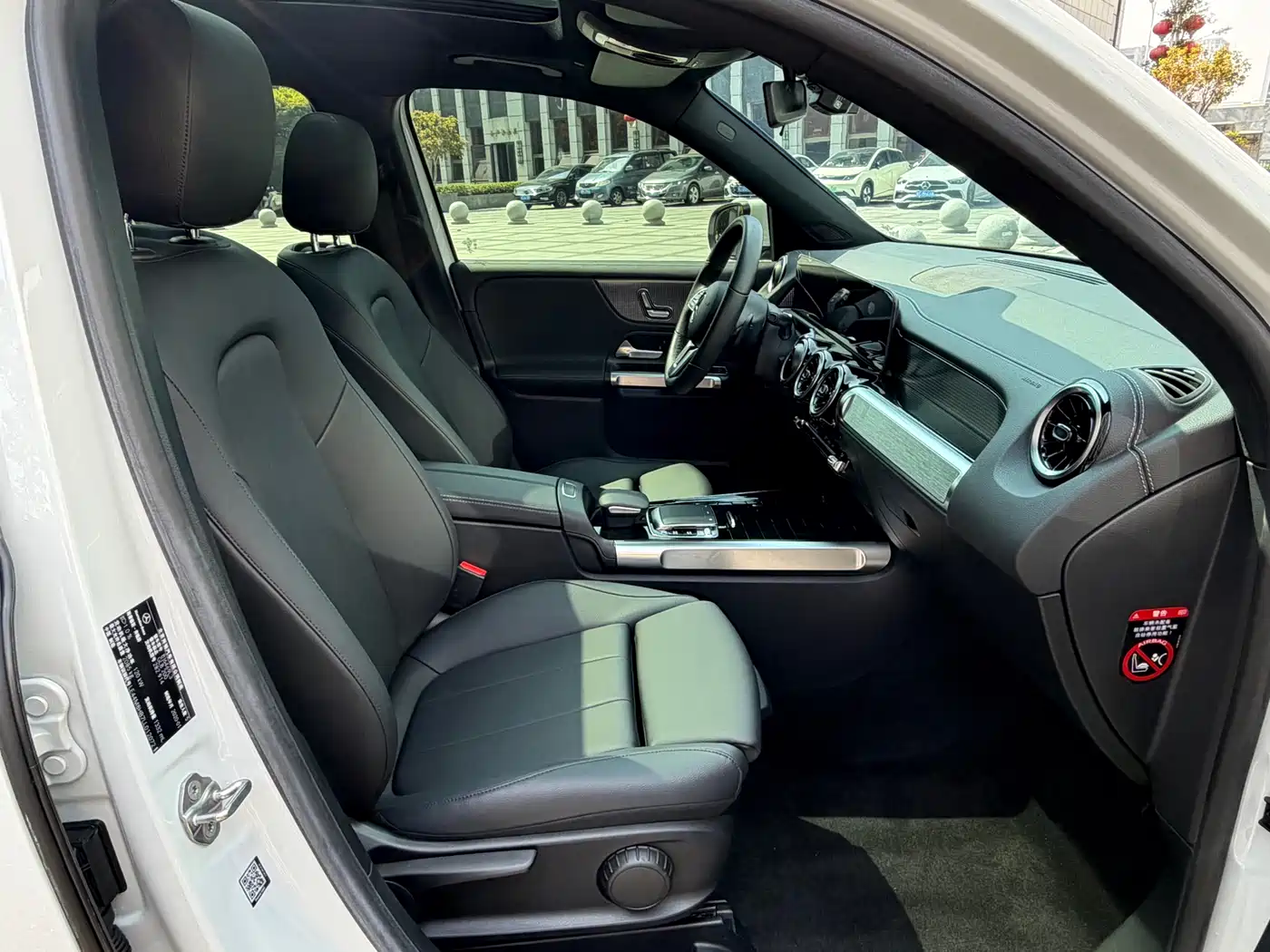 Mercedes-Benz GLB 2020 GLB 200 Dynamic фото 13