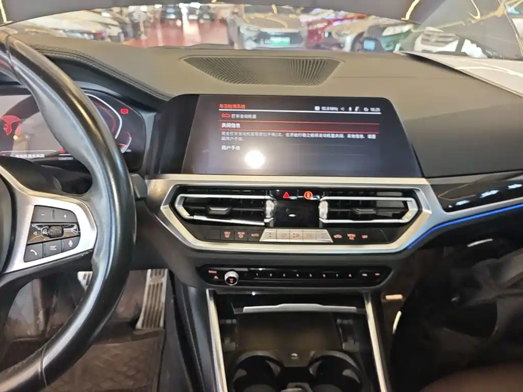 BMW 3-SERIES