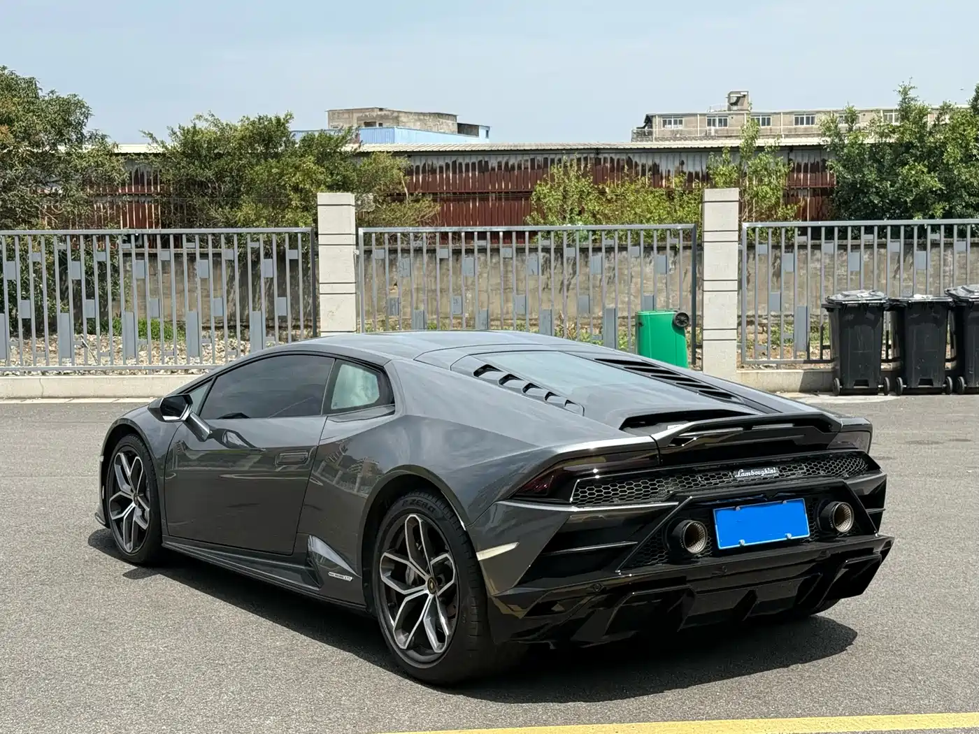 LAMBORGHINI HURACÁN