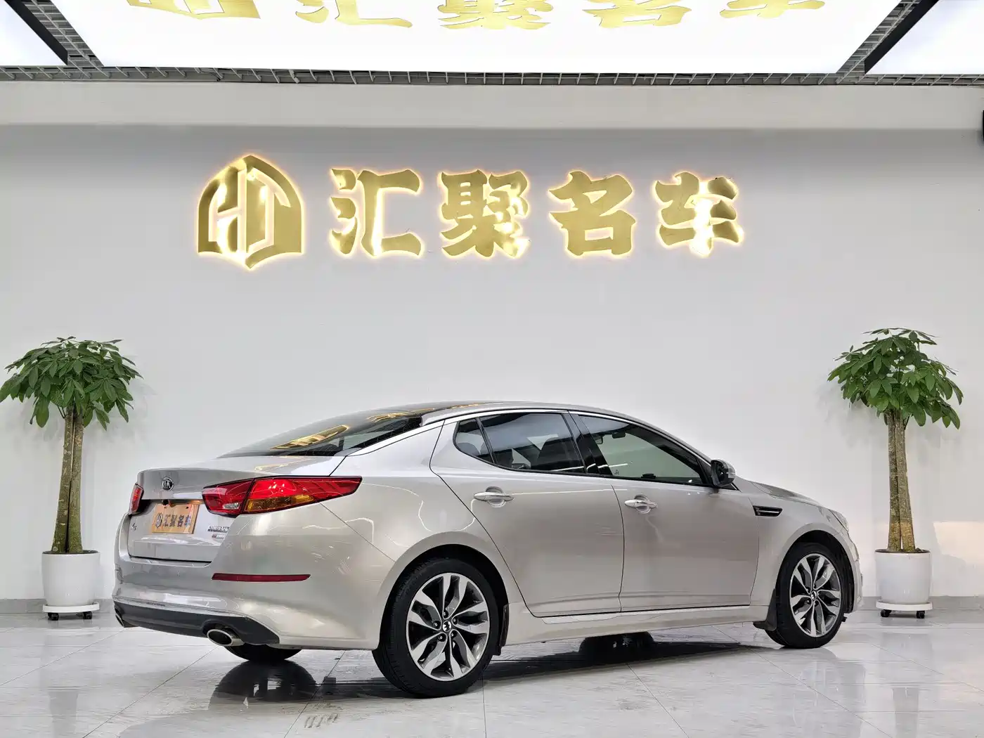 Kia K5 2014 2.0L Automatic LUXURY фото 6