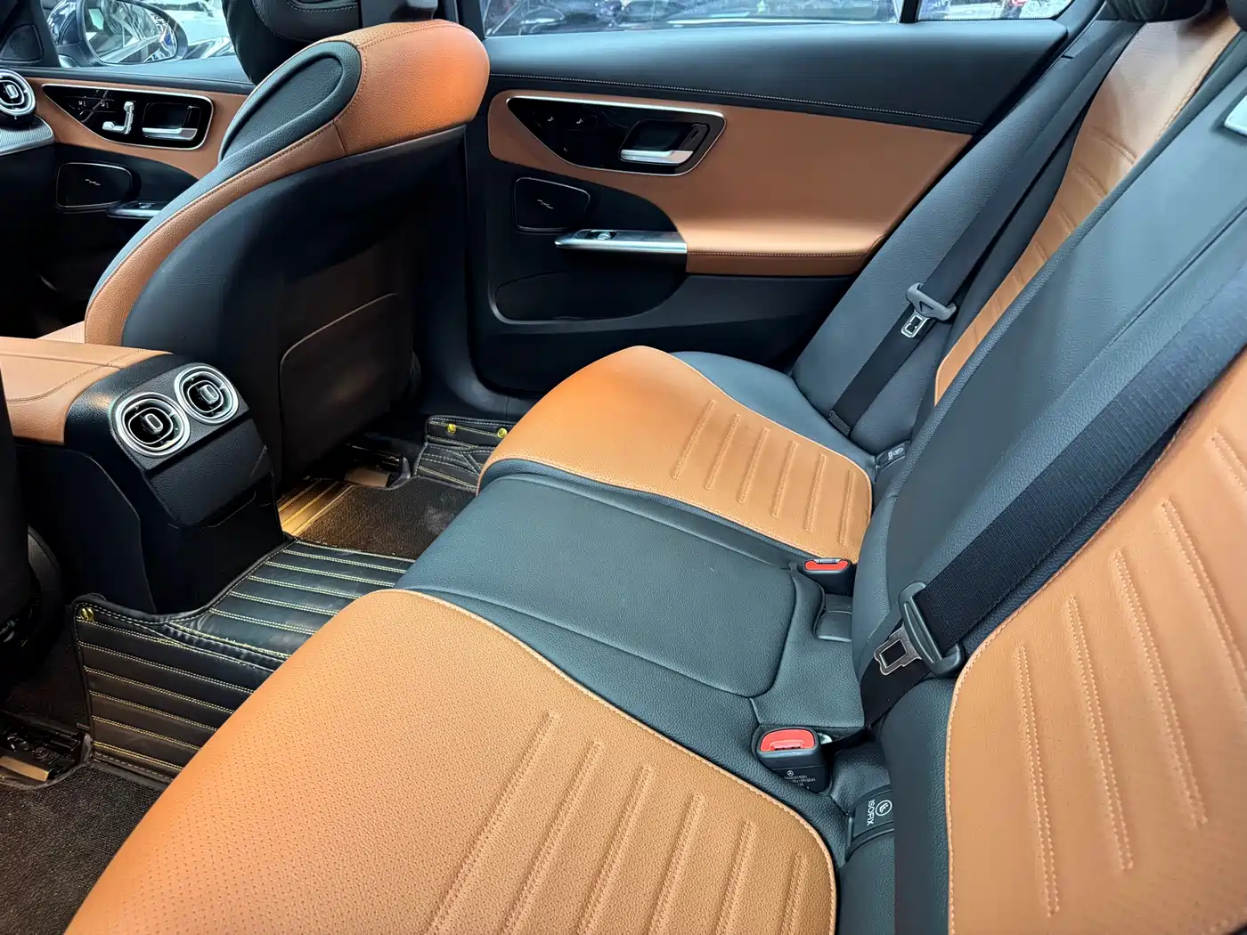 Mercedes-Benz C-Class 2024 C 260 L Sport фото 10