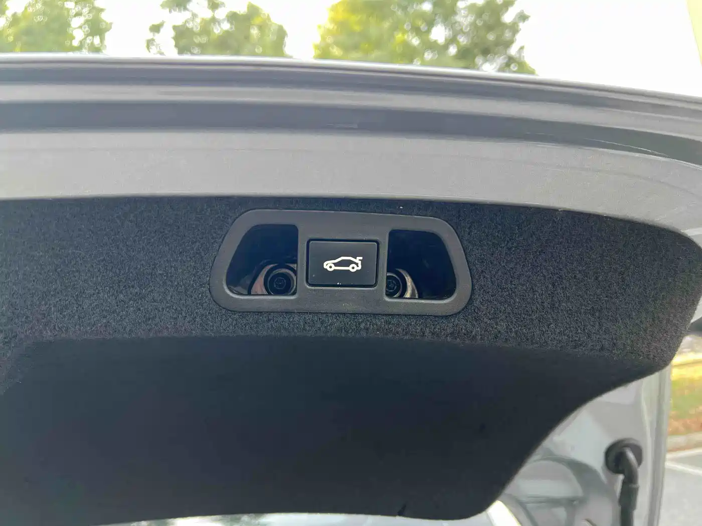 Фото 20 - XPeng P7