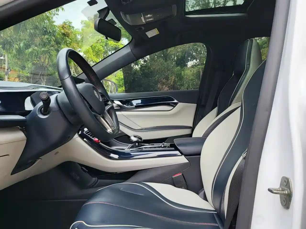 Фото 4 - BYD Qin PLUS