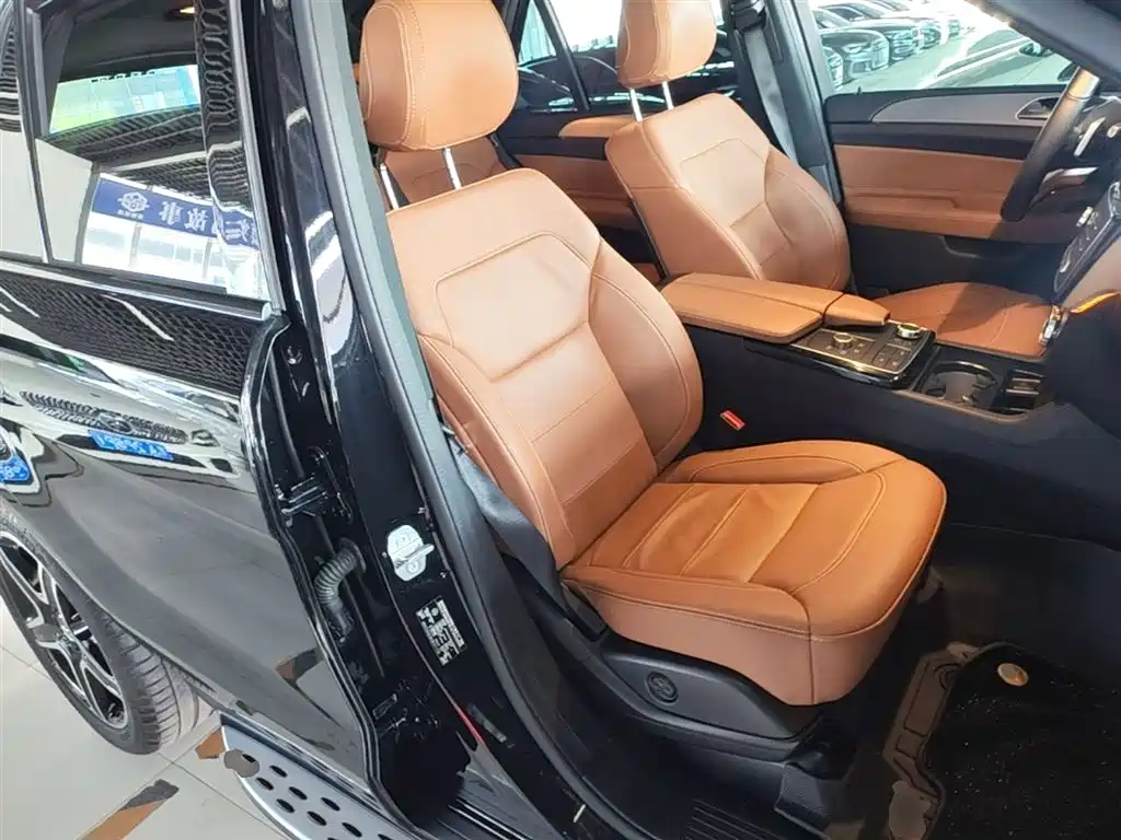 Mercedes-Benz GLE AMG 2017 AMG GLE 43 4MATIC фото 25