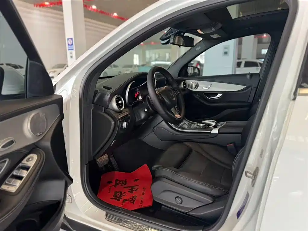 Mercedes-Benz GLC 2018 GLC 200 4MATIC фото 5
